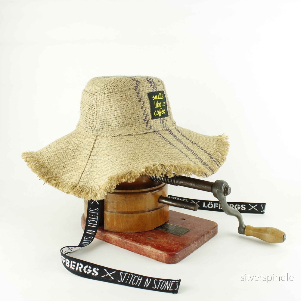 Upcycled coffee bag hat 02 - Bild 2