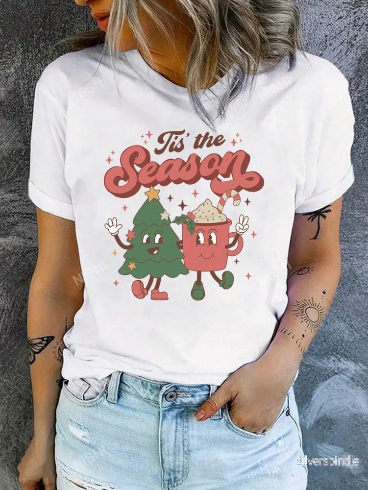 Julstämning | Vit T-shirt för Kvinnor med Retrografik | Lätt och Mjuk för Bekväm Julfest Julstämning | Vit T-shirt för Kvinnor med Retrografik | Lätt och Mjuk för Bekväm Julfest