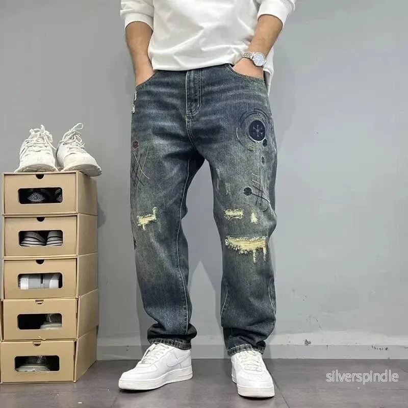 Ethan | Lösa Raka Jeans Med Rivna Detaljer För Herr Ethan | Lösa Raka Jeans Med Rivna Detaljer För Herr