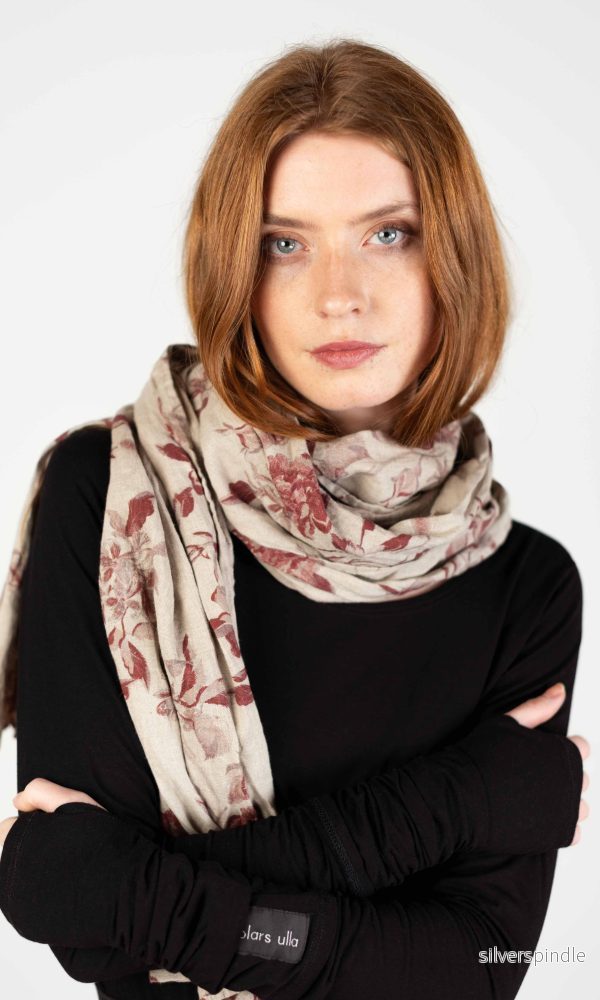 Linnescarf, rektangulär blommig Linnescarf, rektangulär blommig