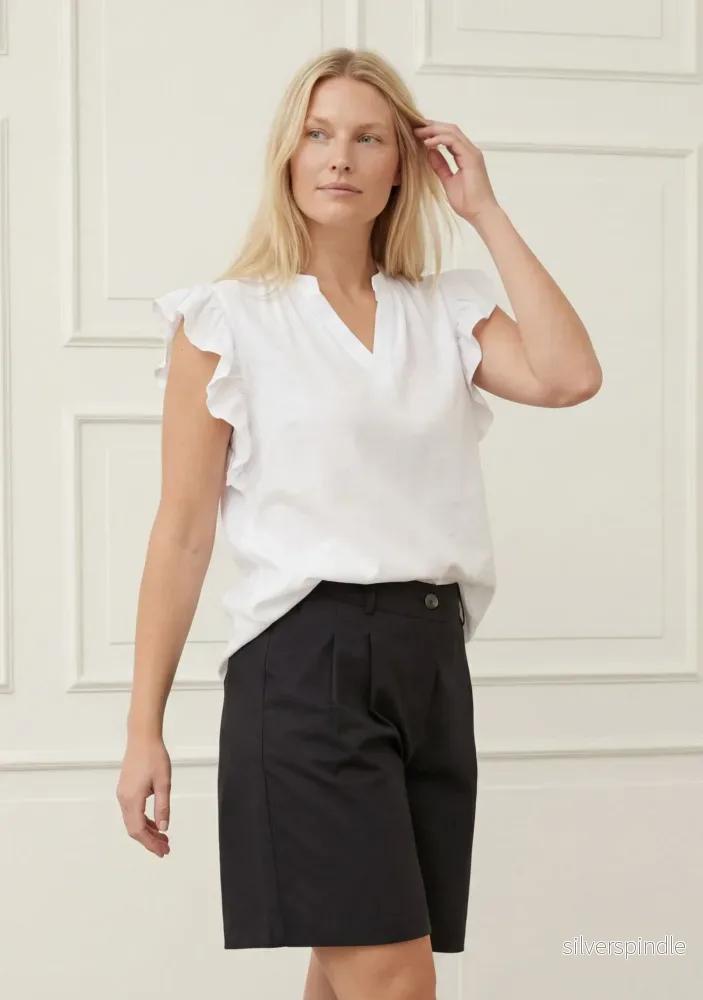 Pearl Flounce Top – White Pearl Flounce Top – White