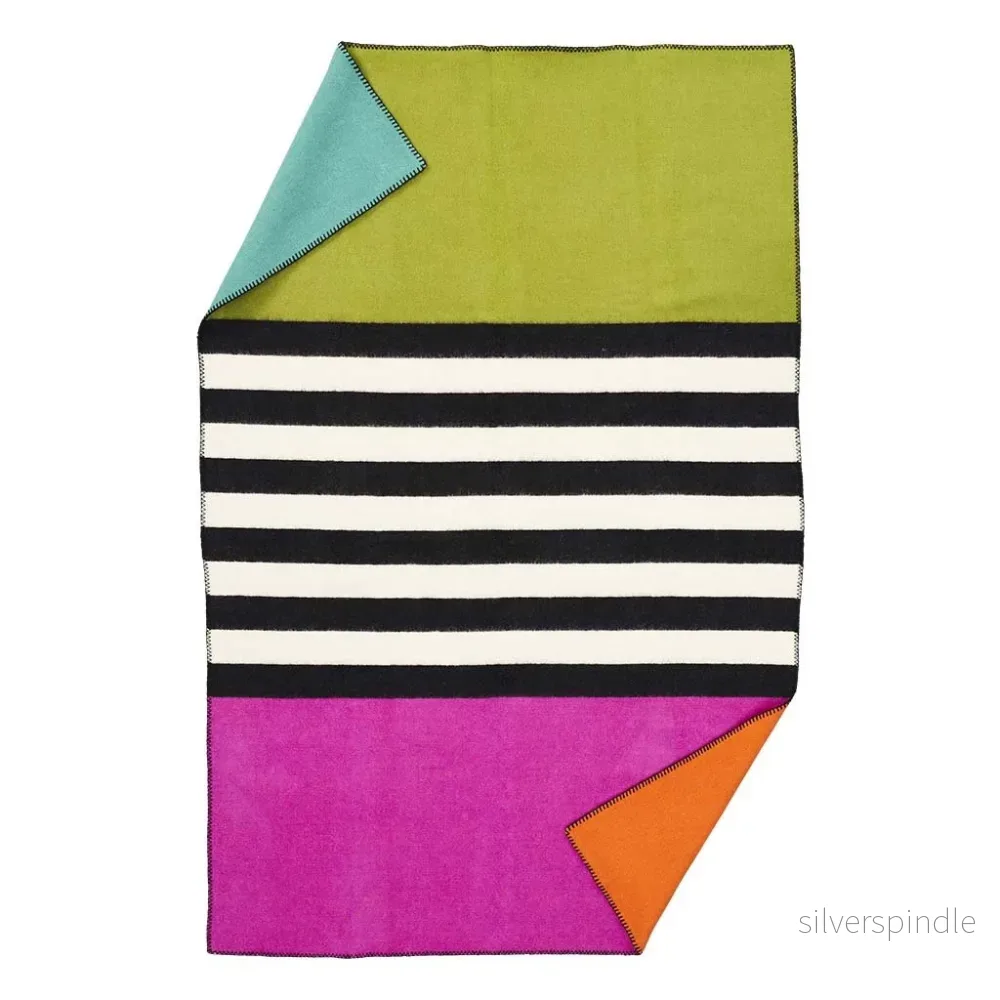 Blanket for life – Thin stripe Blanket for life – Thin stripe