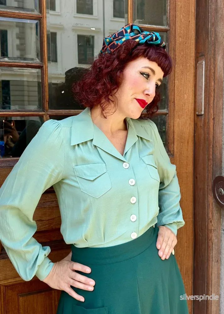 Sweetheart-skjortblus i vintagestil - ljusgrönt - Bild 3