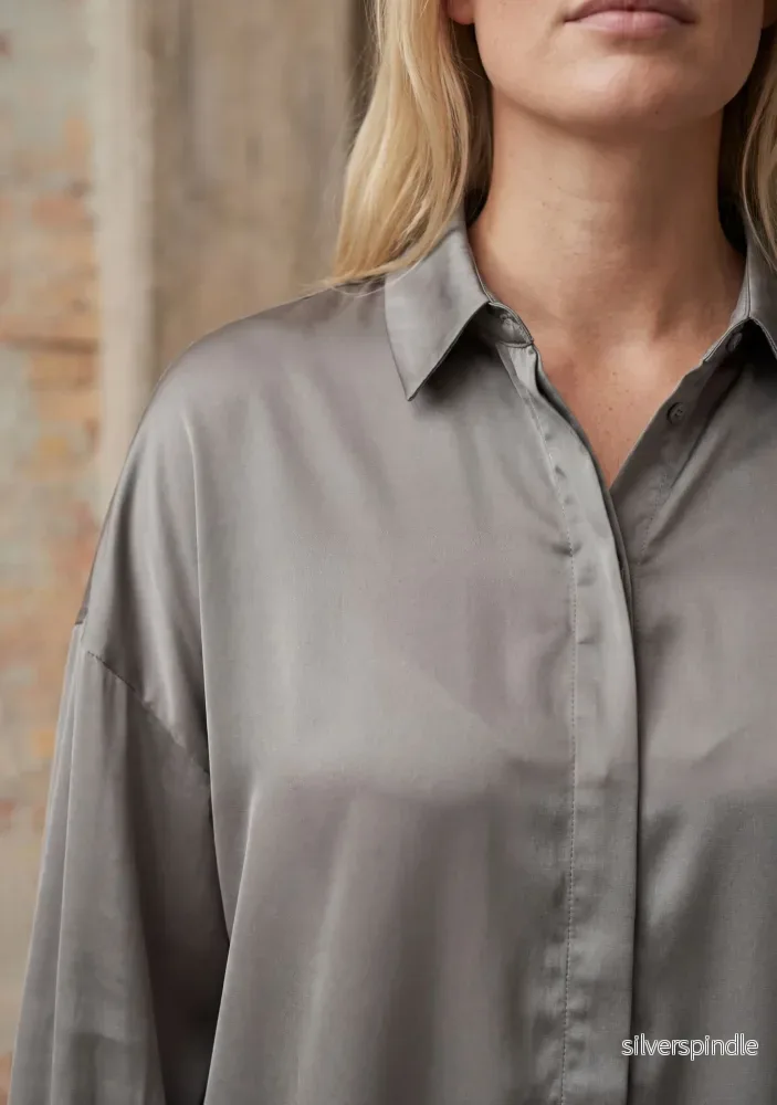 Steff Flounce Shirt - Grey - Bild 3