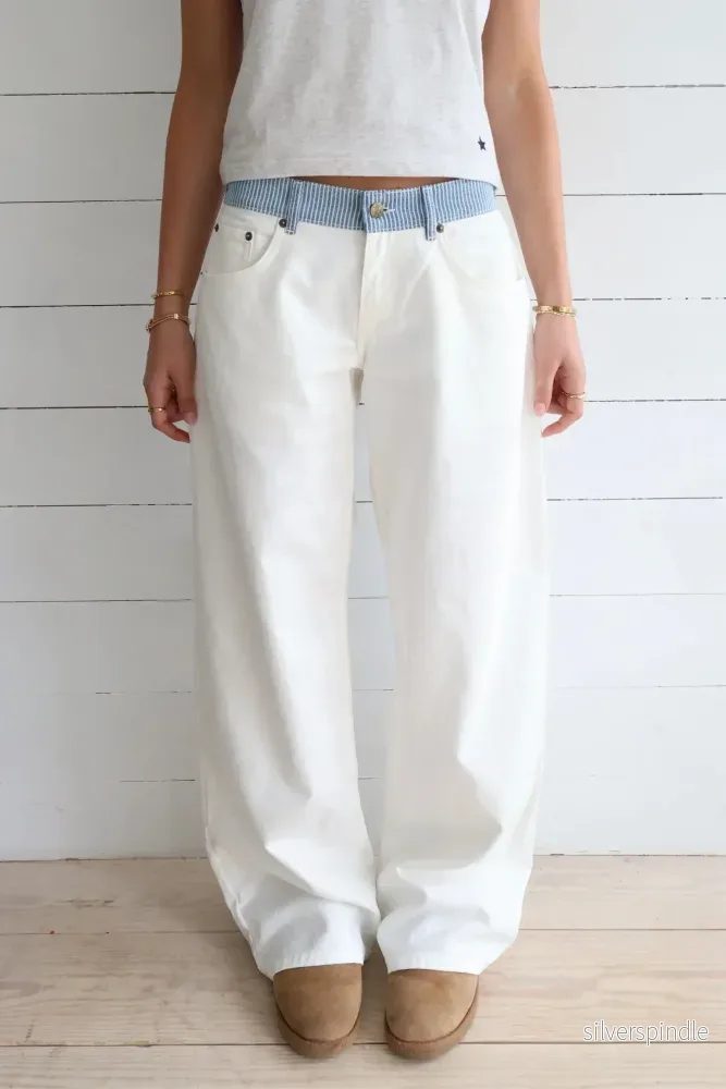 Sophie | Avslappnade Medelhöga Jeans med Randig Design Sophie | Avslappnade Medelhöga Jeans med Randig Design