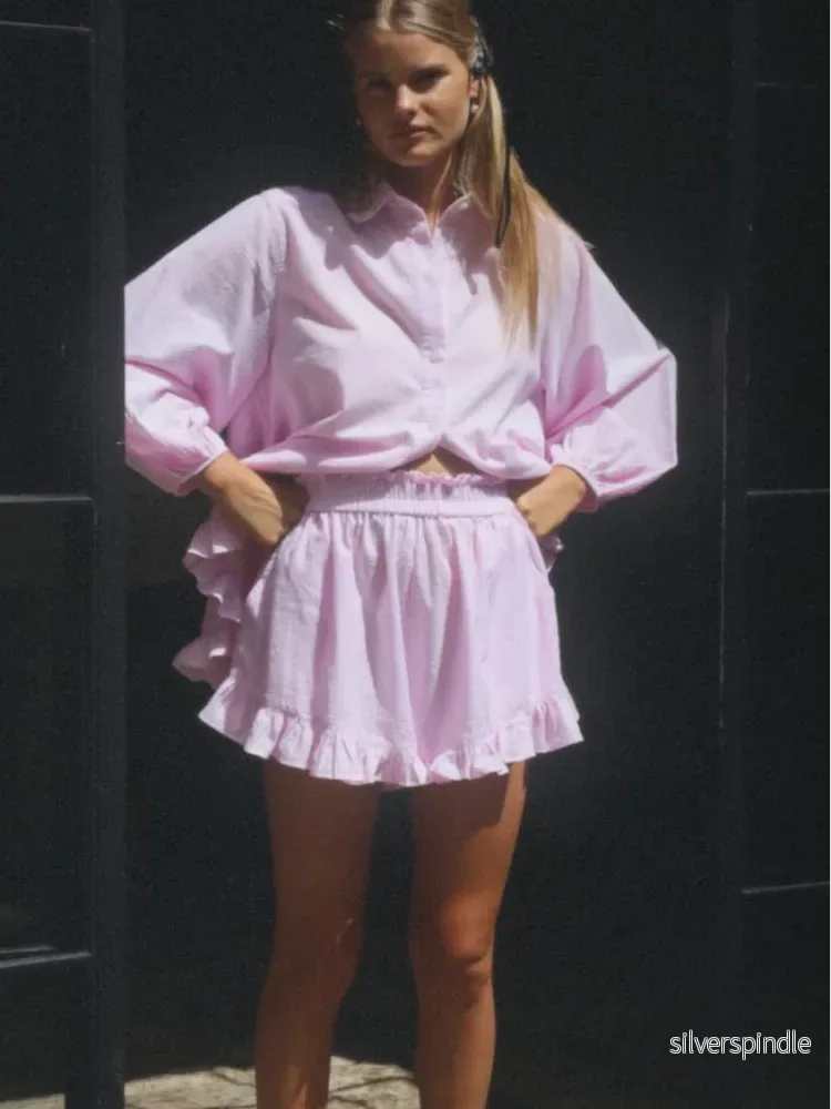 Mia | Elegant Lätt Sommarset med Volanger och Shorts - Bild 3