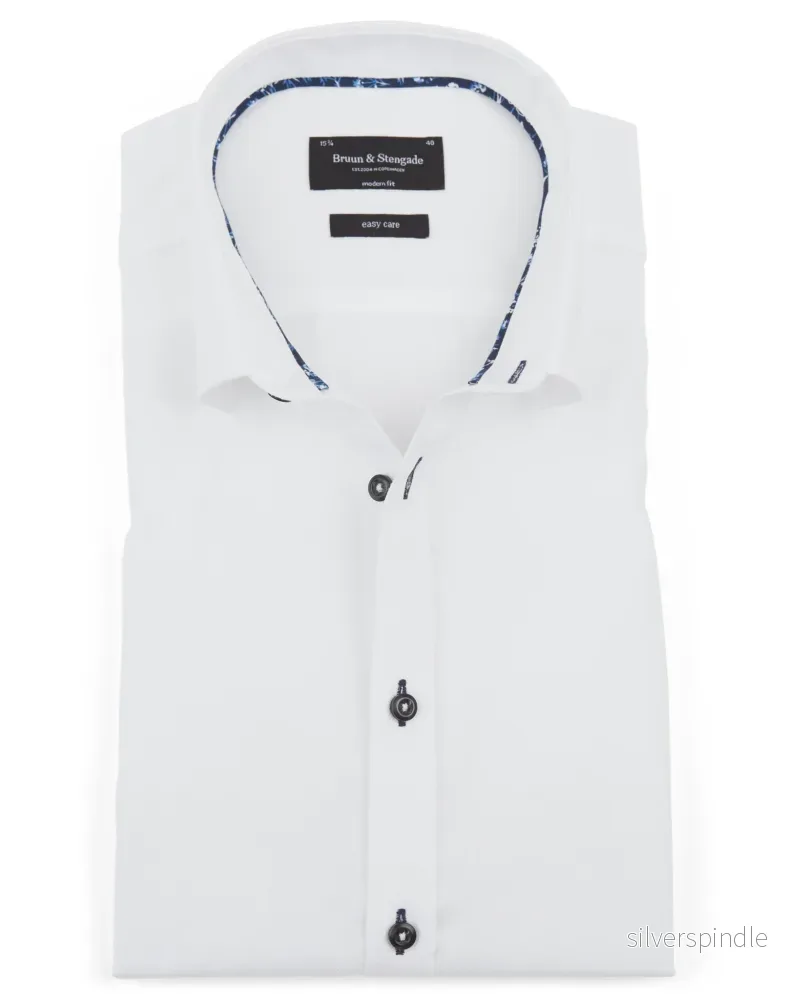 BS Pat Modern Fit Skjorta – White BS Pat Modern Fit Skjorta – White