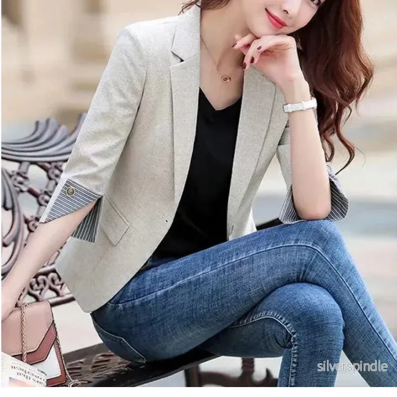 Elegant Damblazer | Slim Fit Kavaj med Randigt Foder för Modern Stil - Bild 3