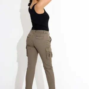 GABARDINE TROUSERS WITH POCKET 09042 – Grön GABARDINE TROUSERS WITH POCKET 09042 – Grön