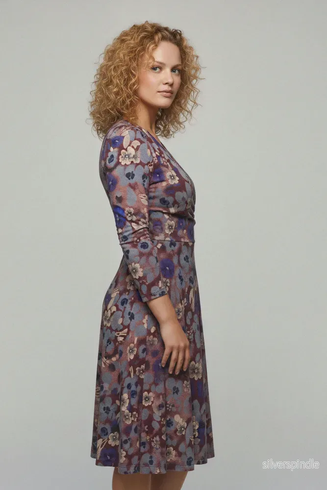 Closed wrap short jersey dress - Blue flower - Bild 3