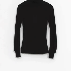 KIRANA TURTLENECK – Svart KIRANA TURTLENECK – Svart
