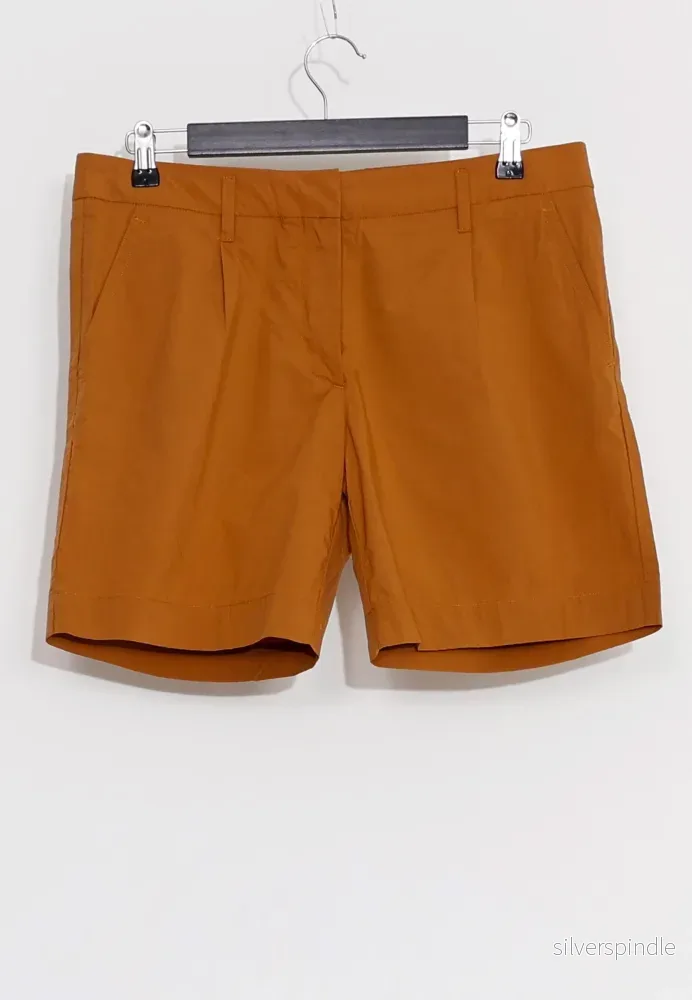 SHORTS - Rust