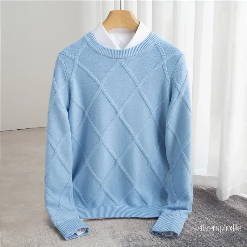 Elegant Stickad Tröja för Män med Mönster och Rund Hals | Mjukt Material för Stil och Värme