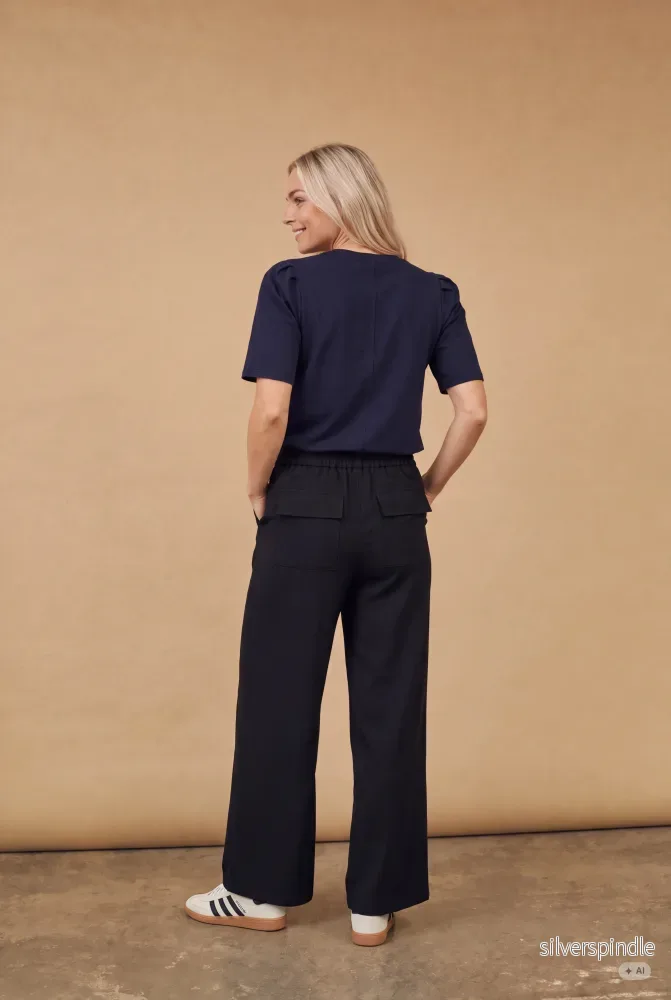 Tinni s/s T-Shirt - Navy - Bild 3