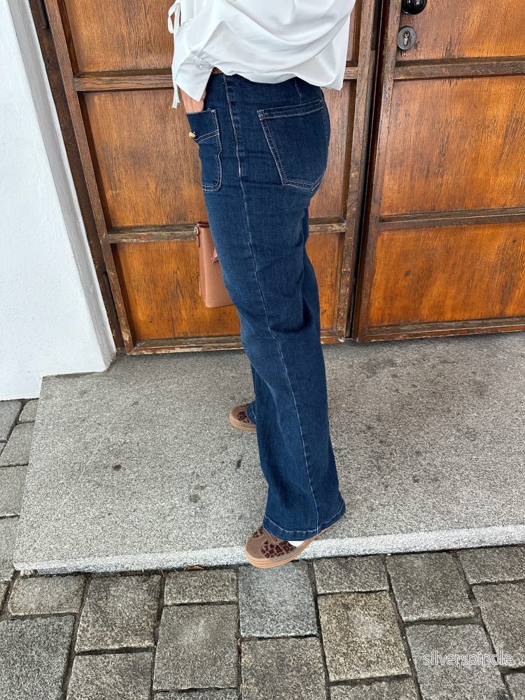 Emma | Elegant Hög Midja Vida Ben Jeans - Bild 2