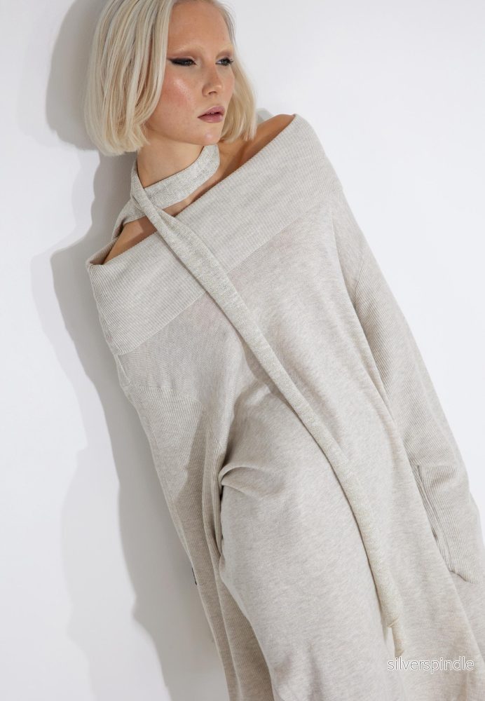 TIFFANY SCARVES – Off white