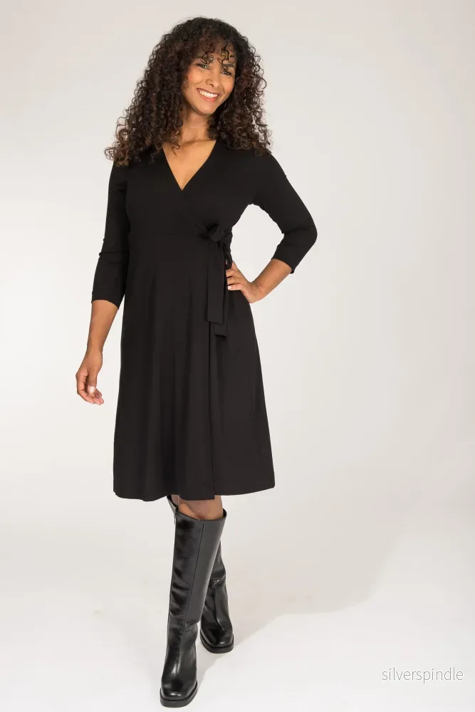 Loose fit short wrap jersey dress – Black Loose fit short wrap jersey dress – Black