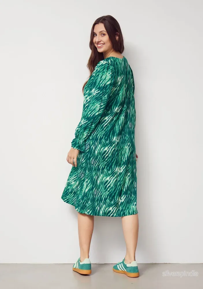 Annica V-Neck Dress - Green Float - Bild 2