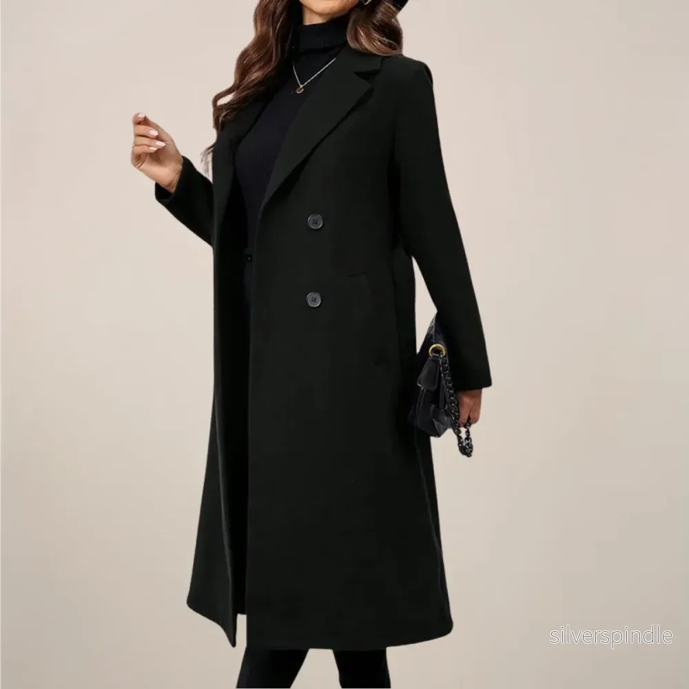 Elegant Lång Kappa Dam | Svart Dubbelknäppt Trenchcoat med Skräddarsydd Passform för Höst och Vinter