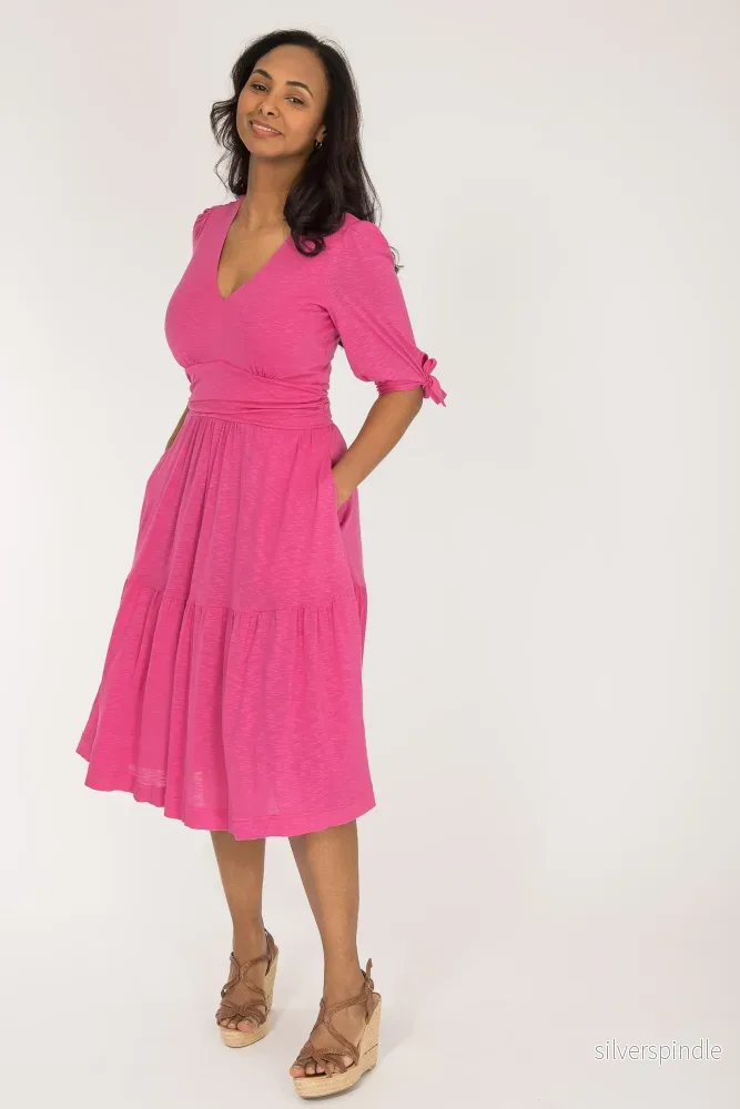 Flowy short jersey dress - Cerise - Bild 2