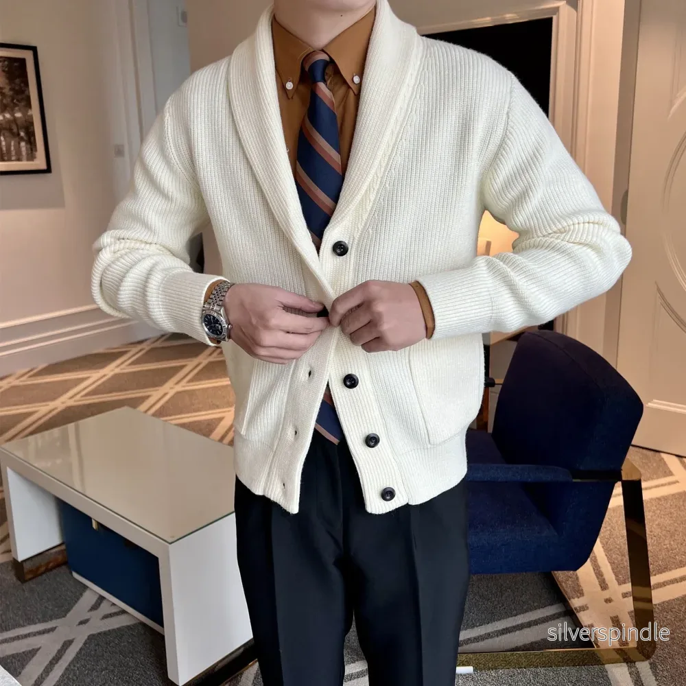 Mason | Tjock Slim Fit Vinterkofta med V-Ringning