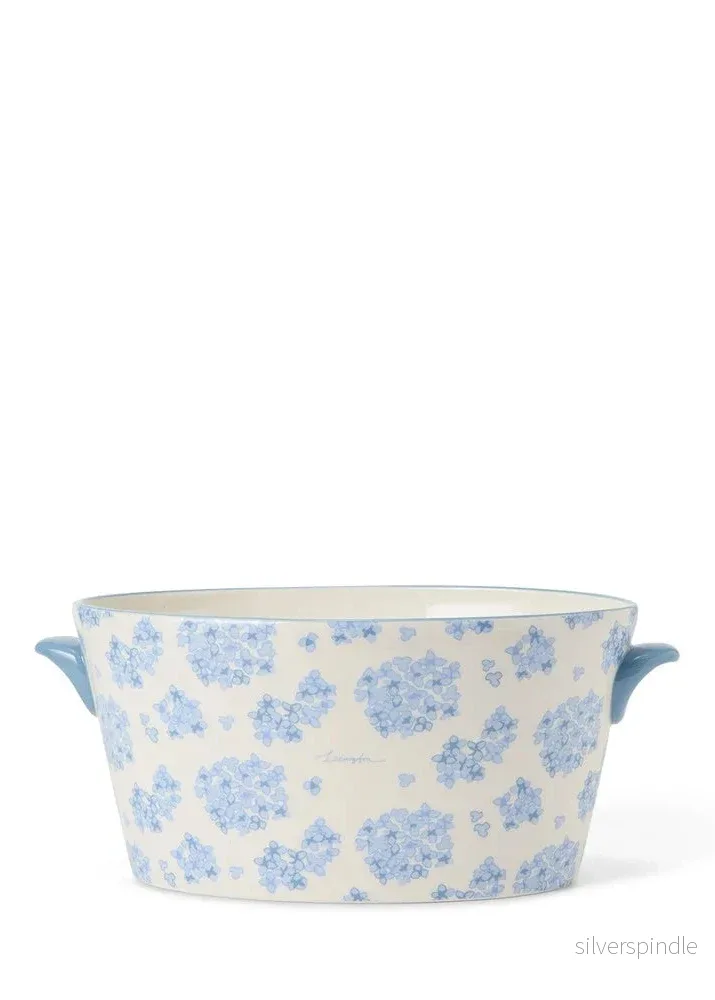 Lexington Stoneware Pot w Handles Bl/Wh Lexington Stoneware Pot w Handles Bl/Wh