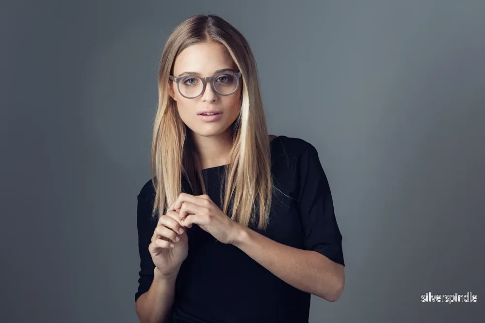 MOLLY Foggy Demi Brown Reading glasses SALE only +1,0 in stock - Bild 3