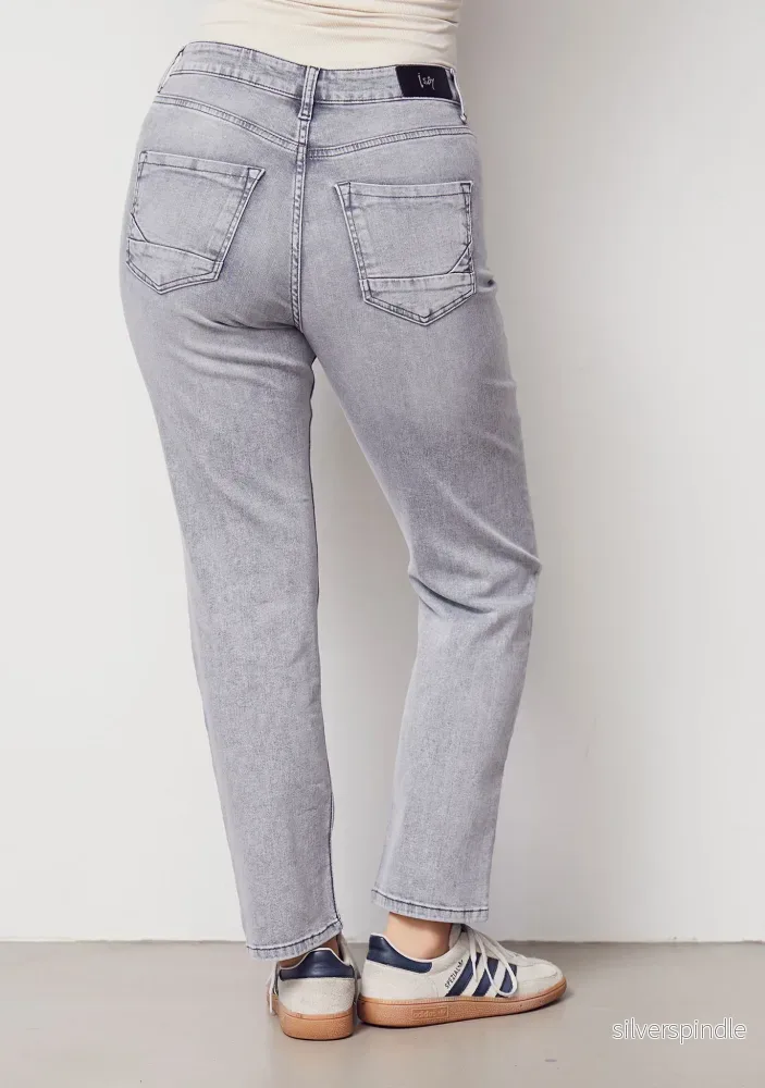 Monza Straight Jeans - Light Grey Washed - Bild 3