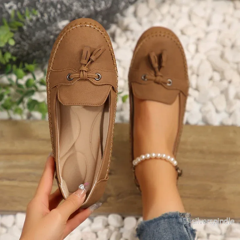 Sophie | Rundtåiga Halkfria Dam Loafers med Låg Klack Sophie | Rundtåiga Halkfria Dam Loafers med Låg Klack