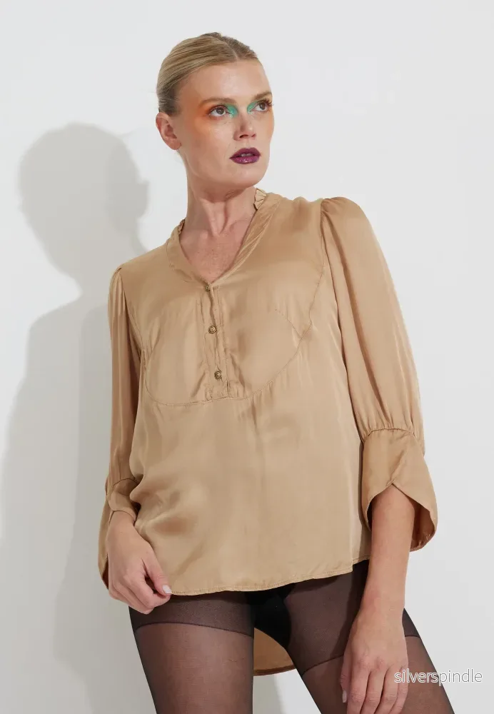 MAJLENA BLUS - Toffee - Bild 3