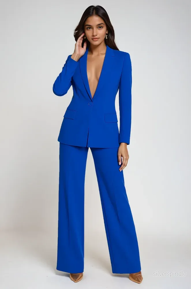 Elegant Byxdräkt | Blazer och Raka Ben med Slank Passform | Stilren Kostym för Arbete och Fest Elegant Byxdräkt | Blazer och Raka Ben med Slank Passform | Stilren Kostym för Arbete och Fest