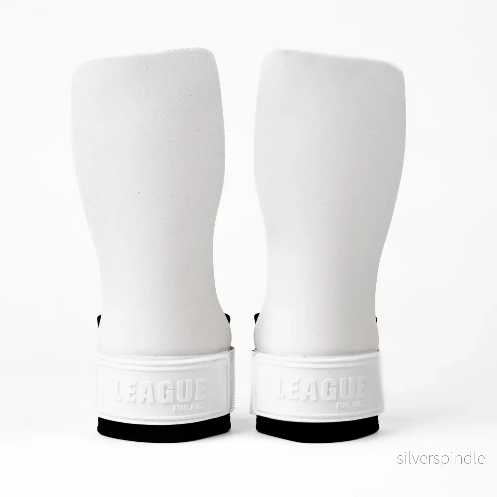 LEAGUE Vantage Grips