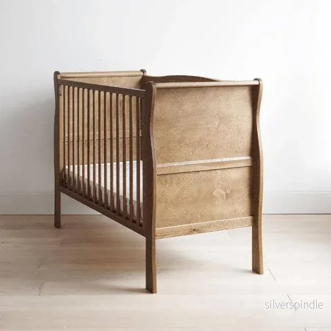 Woodies Noble Vintage Spjälsäng Woodies Noble Vintage Spjälsäng