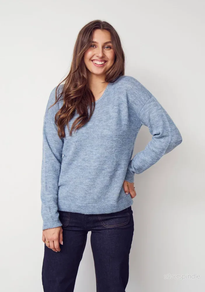 Anna Classic Pullover – Ice Blue Anna Classic Pullover – Ice Blue