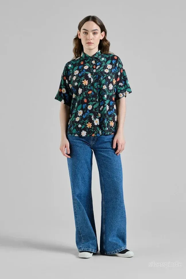Blus Alsvik Blus Alsvik
