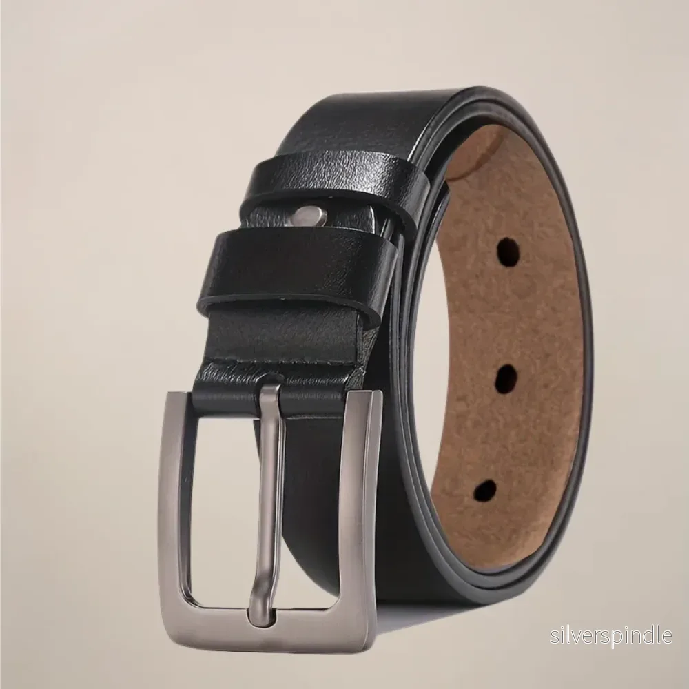 Klassiskt Läderbälte för Män med Polerat Spänne | Elegant Design för Professionell Stil Klassiskt Läderbälte för Män med Polerat Spänne | Elegant Design för Professionell Stil