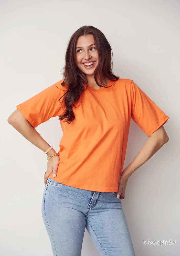 Tinni Basic T-Shirt – Warm Orange Tinni Basic T-Shirt – Warm Orange