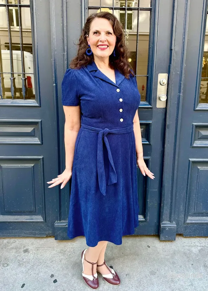 Betty Skjortklänning - marinblå sammet - Bild 2