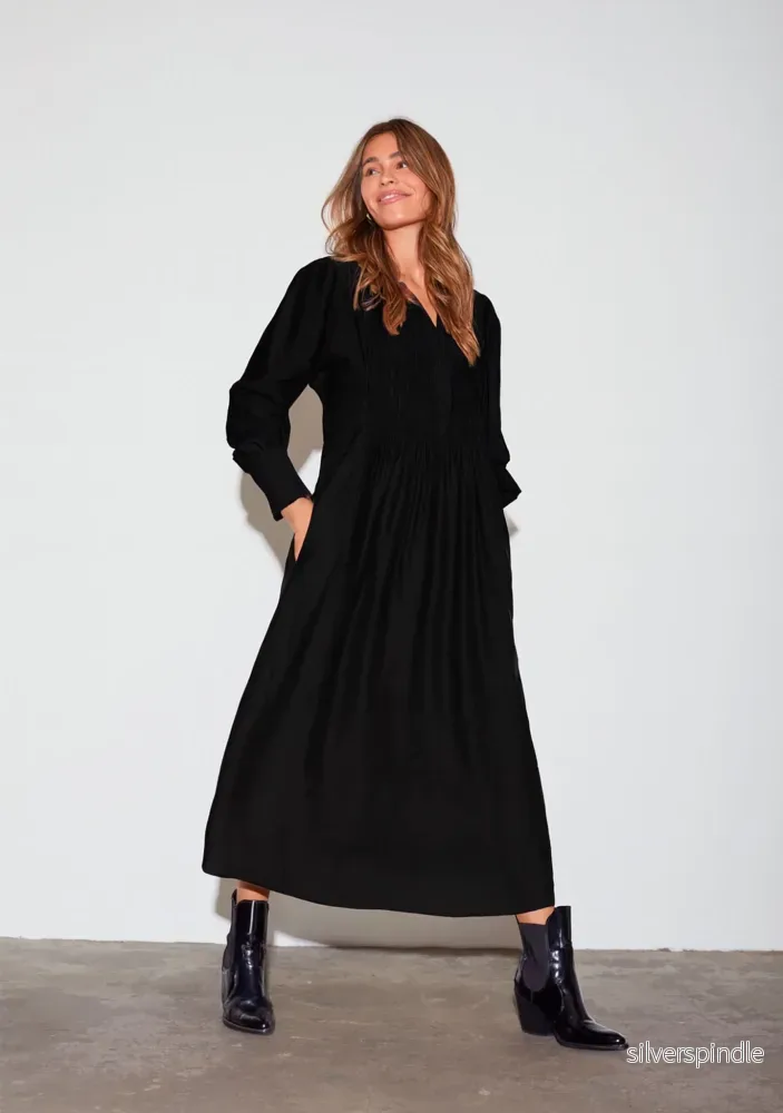 Ane V-Neck Dress - Black - Bild 2