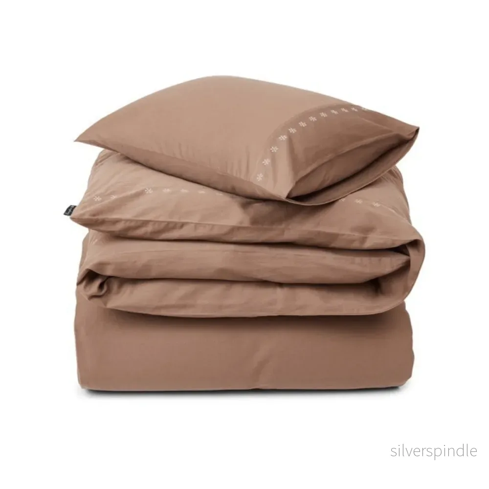Lexington Snowflake Embroidered Cotton Sateen Påslakanset - Outlet