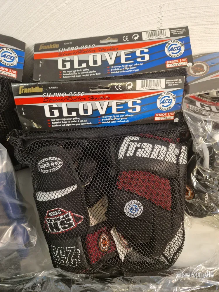 Franklin landhockeyhandskar + skidväska. - Bild 3