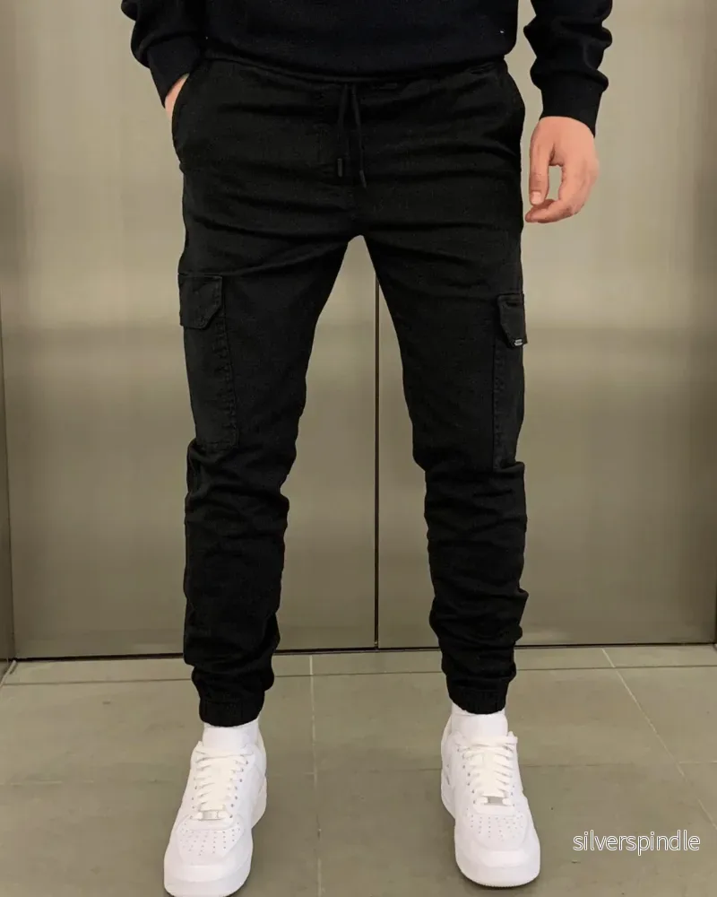 Liam | Avslappnad Modern Cargo Jogger Med Funktionella Fickor Liam | Avslappnad Modern Cargo Jogger Med Funktionella Fickor