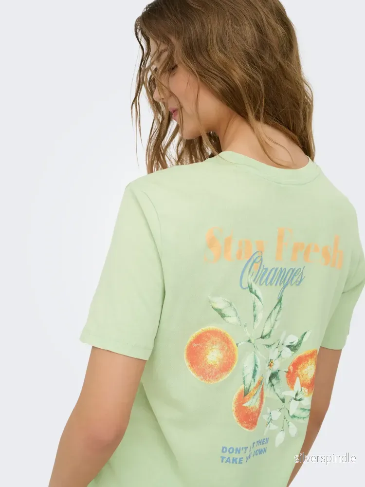 LUCY MONJA T-SHIRT LAUREL GREEN/STAY FRESH LUCY MONJA T-SHIRT LAUREL GREEN/STAY FRESH