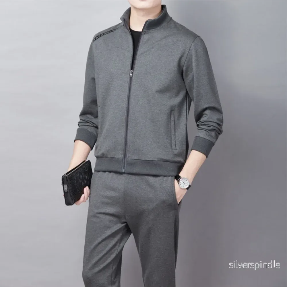 Mason | Elegant Tvådelad Sportset med Zip-Up Jacka Mason | Elegant Tvådelad Sportset med Zip-Up Jacka