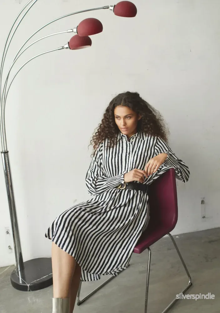 Asta Smock Dress – Creamy w/Black Asta Smock Dress – Creamy w/Black