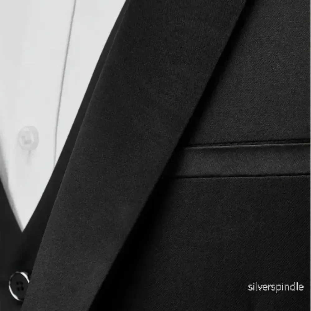 Eleganta Smokingdräkten | Tredelad Herrkostym med Slim Fit & Satinslag | Perfekt för Bröllop och Formella Evenemang - Bild 3