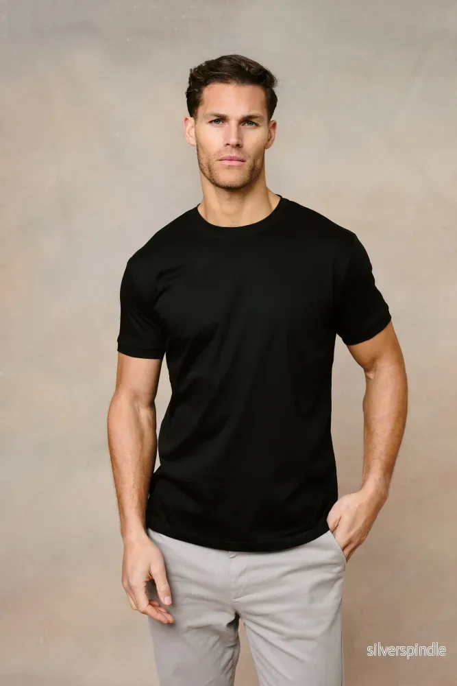Ethan | Mjuk Rundhalsad T-shirt i Bomullsblandning för Vardagsbruk Ethan | Mjuk Rundhalsad T-shirt i Bomullsblandning för Vardagsbruk