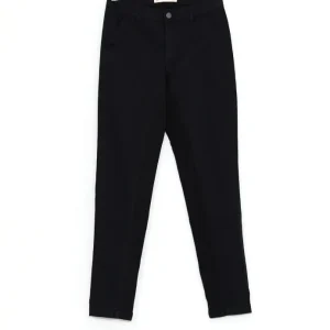 HAILEY BYXOR – Antrachite Black HAILEY BYXOR – Antrachite Black