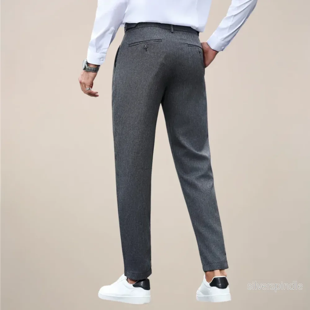 Skräddarsydda Plisserade Byxor för Män i Slim Fit med Elegant Design | Perfekta för Affär och Fest - Bild 3