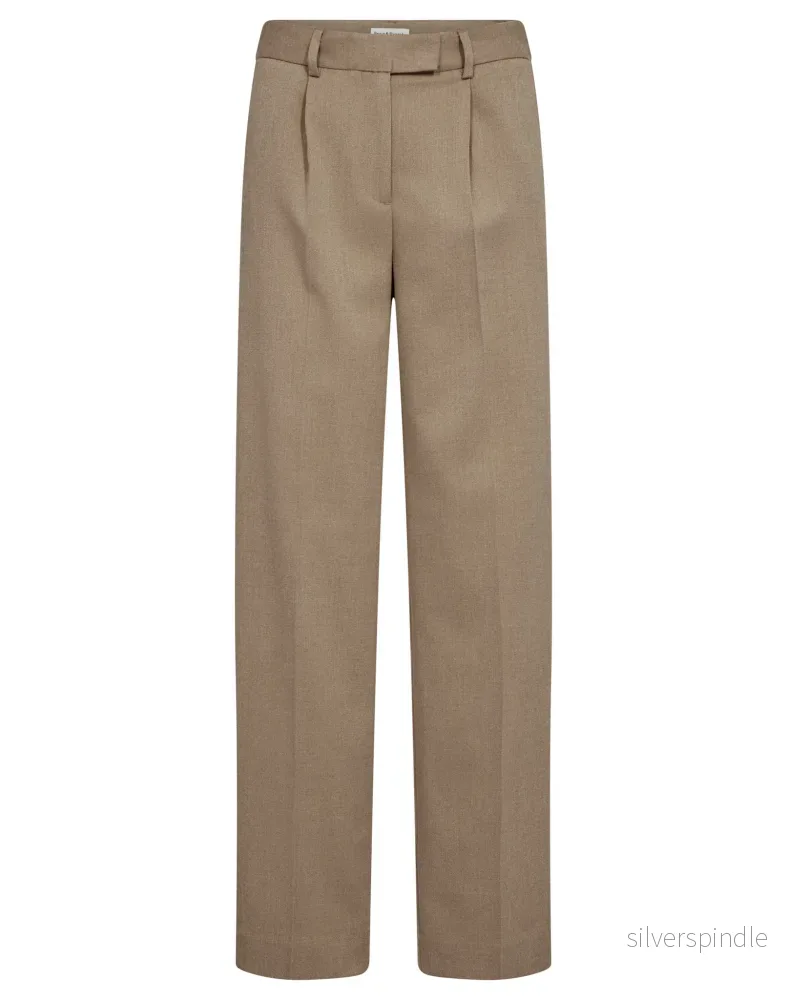 BS Elfrida Regular Fit Kostymbyxor – Camel BS Elfrida Regular Fit Kostymbyxor – Camel